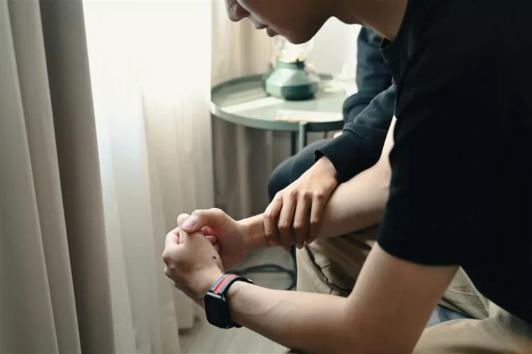 How to Support Loved Ones with Depression and Anxiety 