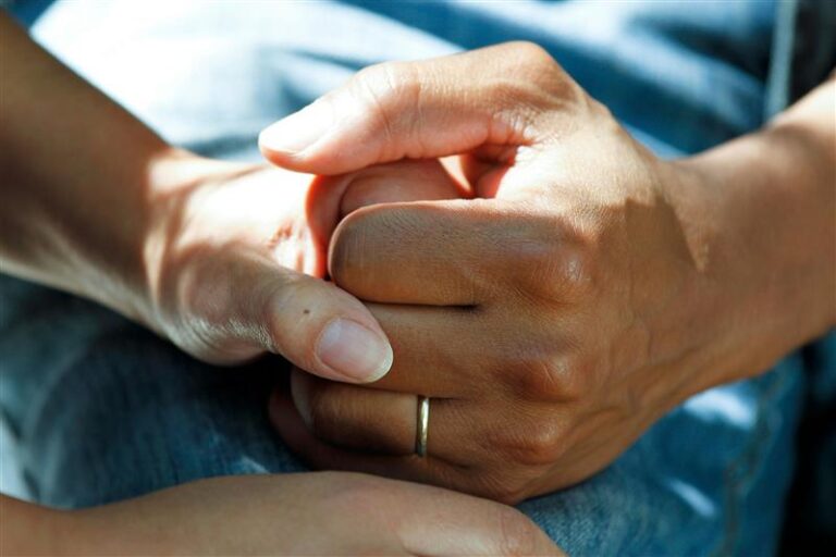 Grief and Mental Health: Understanding the Impact and Finding Healing 