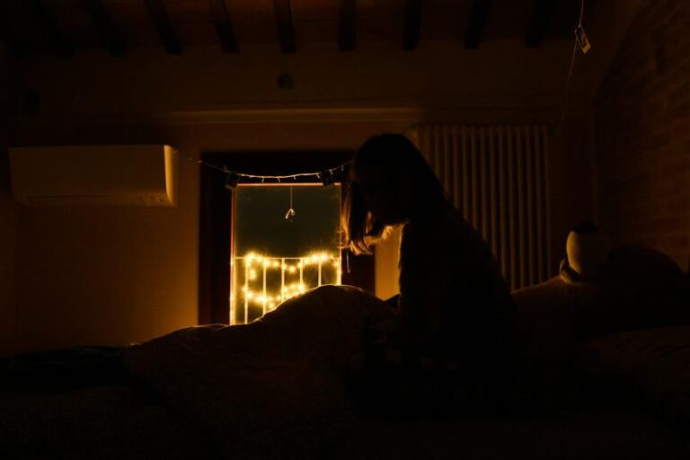 Sleep Revenge Procrastination: Why You Stay Up Late Knowing You Shouldn’t